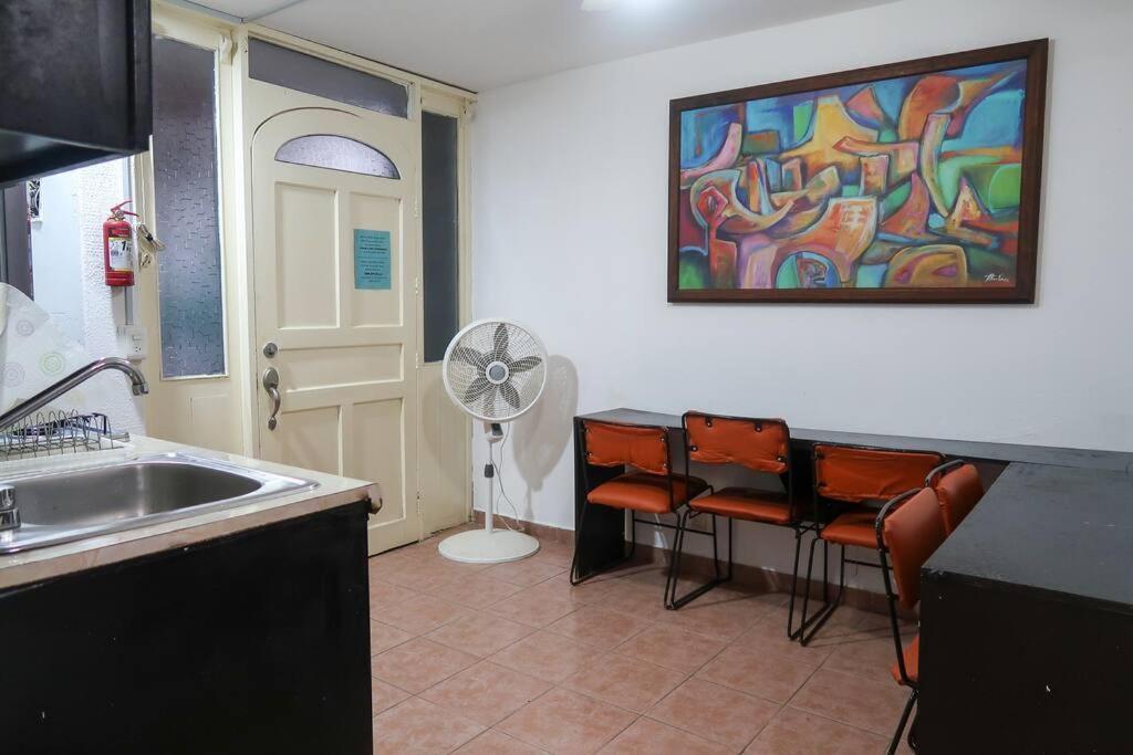 Casa Aurora #2: Private Room In Excellent Location بويرتو فالارتا المظهر الخارجي الصورة