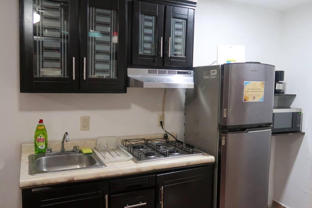 Casa Aurora #2: Private Room In Excellent Location بويرتو فالارتا المظهر الخارجي الصورة
