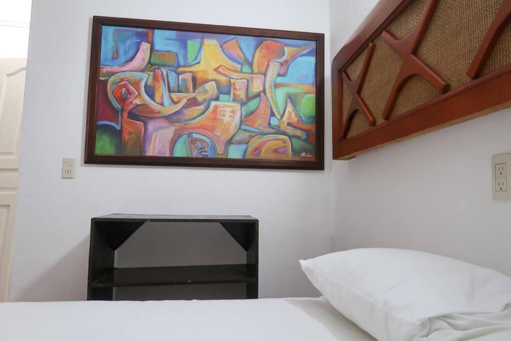 Casa Aurora #2: Private Room In Excellent Location بويرتو فالارتا المظهر الخارجي الصورة