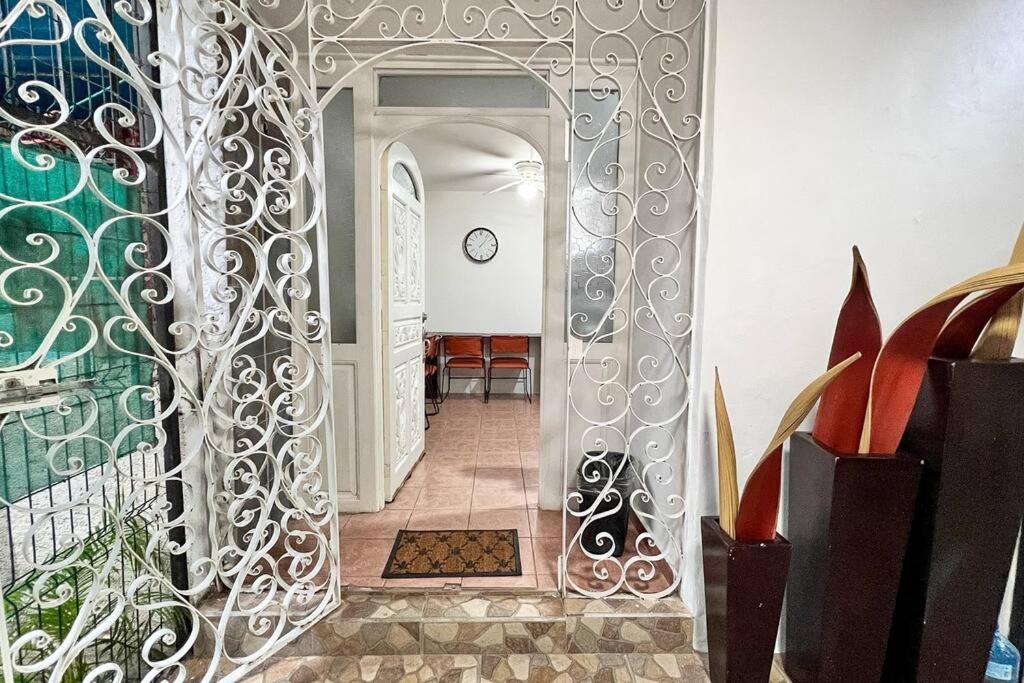 Casa Aurora #2: Private Room In Excellent Location بويرتو فالارتا المظهر الخارجي الصورة